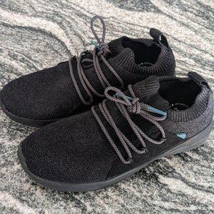 Vessi Cityscape Classic Waterproof Shoes Black/Black W7 Great Condition